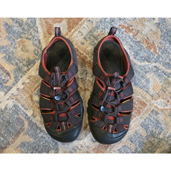 Men\'s KEEN Newport H2 Water Sandals Size 10.5 Burgundy & Black main image 4